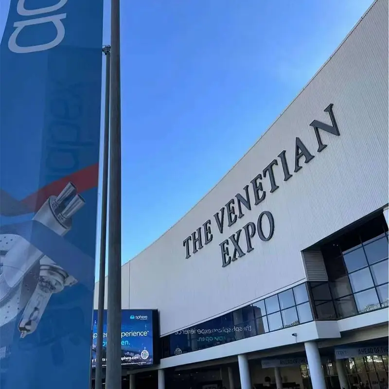 Feelight a LED LUSFFIGHTER AUTO SEGLIE IN AUPEX 2023 LAS VEGAS
